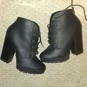 Madden Girl booties